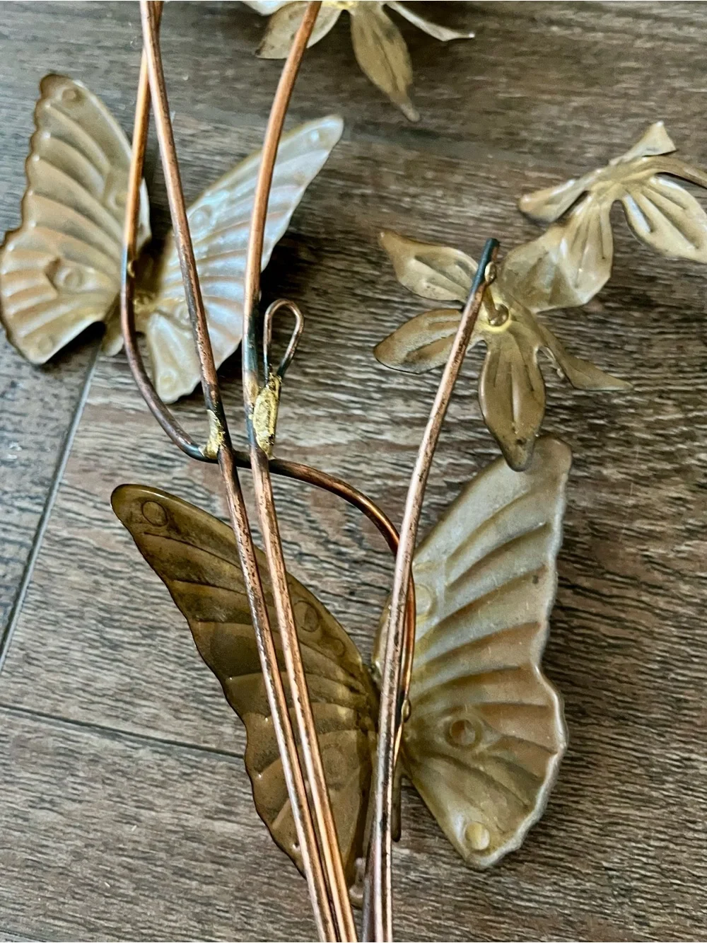 Vintage 1960s Homco MCM gilt metal wall art 24 inches long